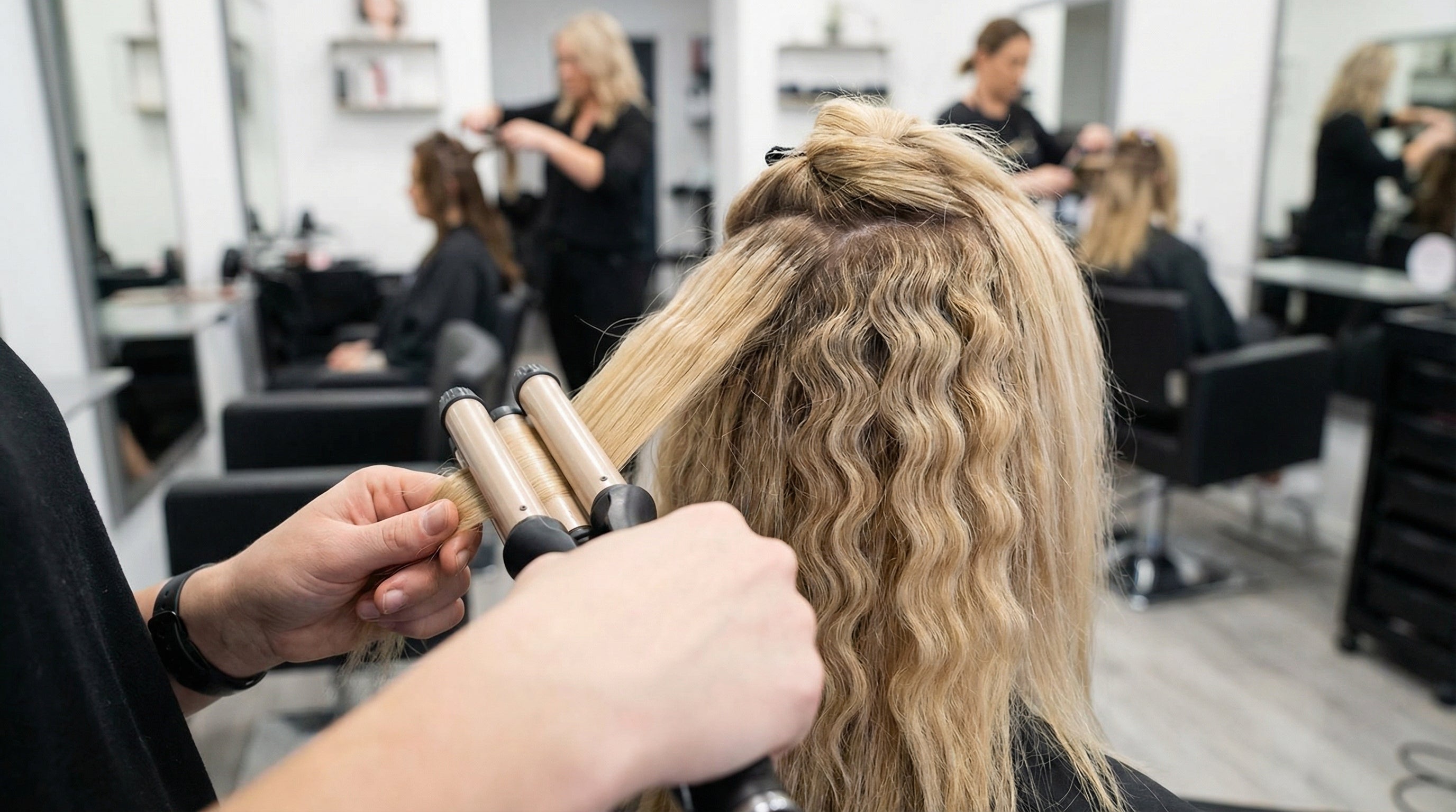 How to Crimp Hair: Complete 2026 Beginner's Guide